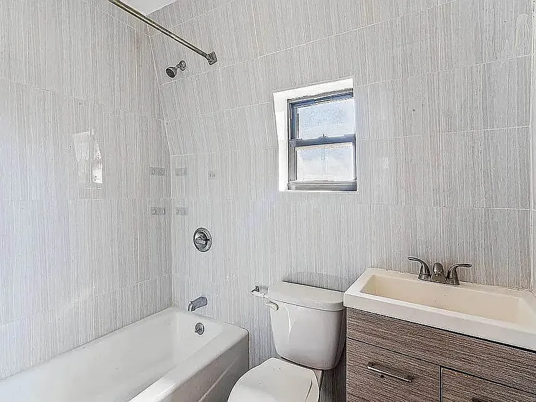 100-15 34th Ave #1R — Photo 7