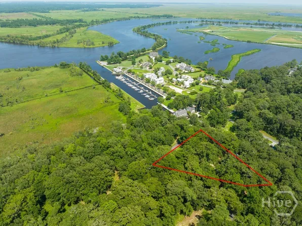 777 Silk Hope Drive, Richmond Hill, GA 31324