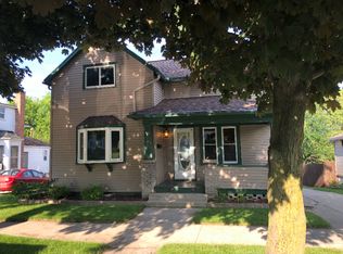 721 S 22nd St, Manitowoc, WI 54220