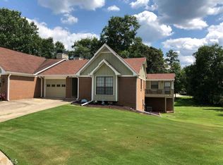 265 Jeff Davis Pl, Fayetteville, GA 30214