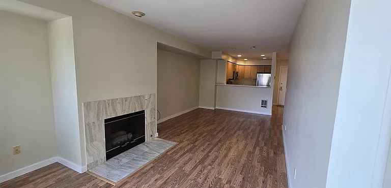 701 Galer St #605 — Photo 3