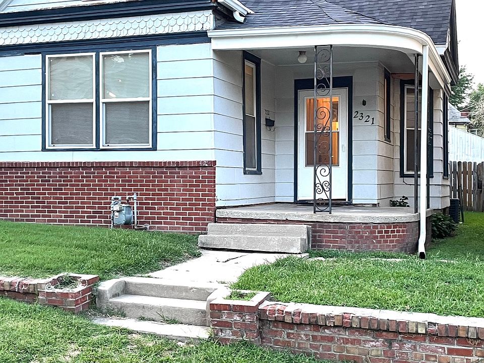 1st image of 2321 Felix St