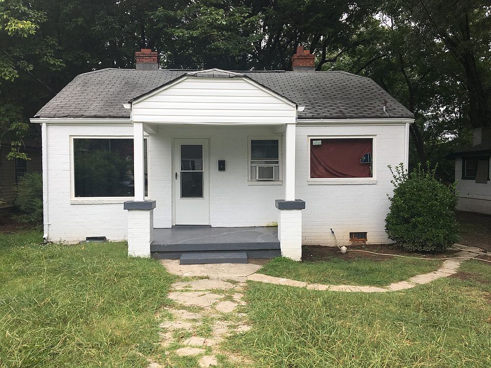 1st image of 209 Shaw St