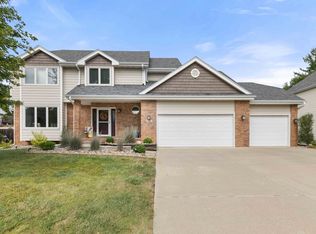 2421 Park Dr, West Des Moines, IA 50265
