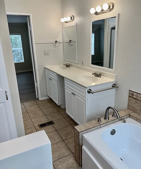 104 Lonesome Ln — Photo 22