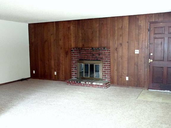 3rd image of 4508 NE 112th Ave