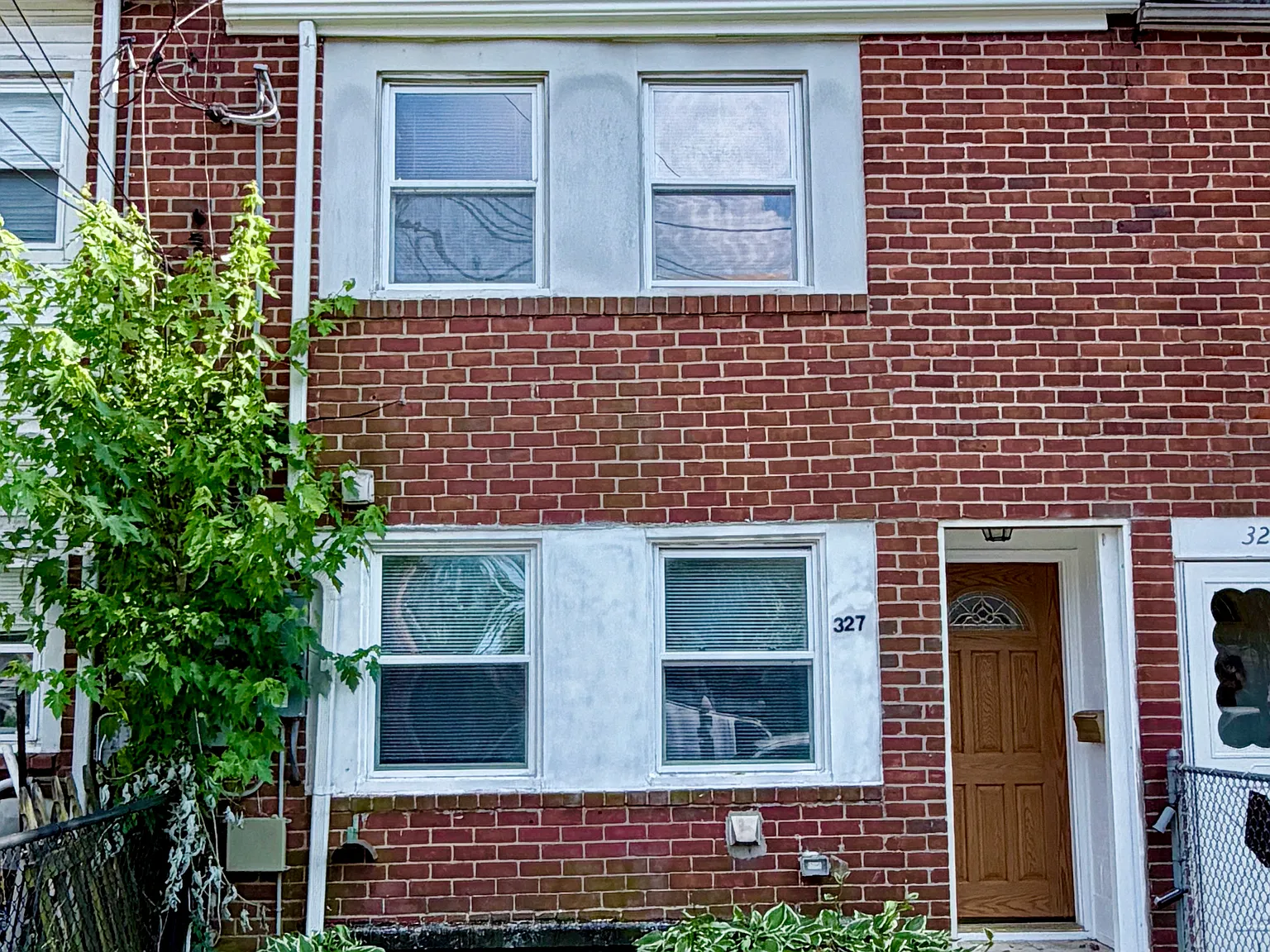 3 bed, 1024 sqft, $1,750 — Photo 2