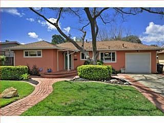1st image of 715 Lois Ave