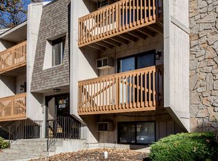 5477 Westwood Ct #246, Crown Pt, IN 46307