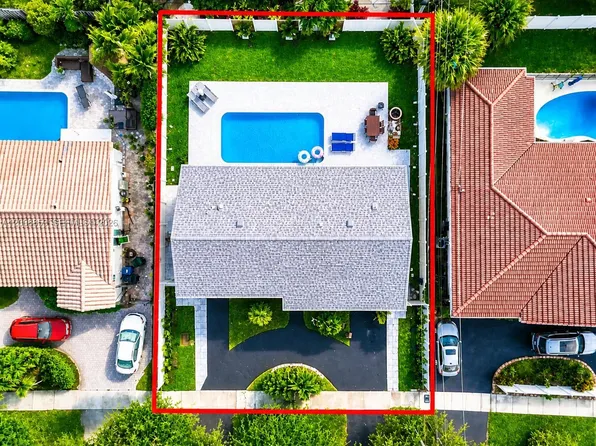 1940 NE 62nd St, Fort Lauderdale, FL 33308