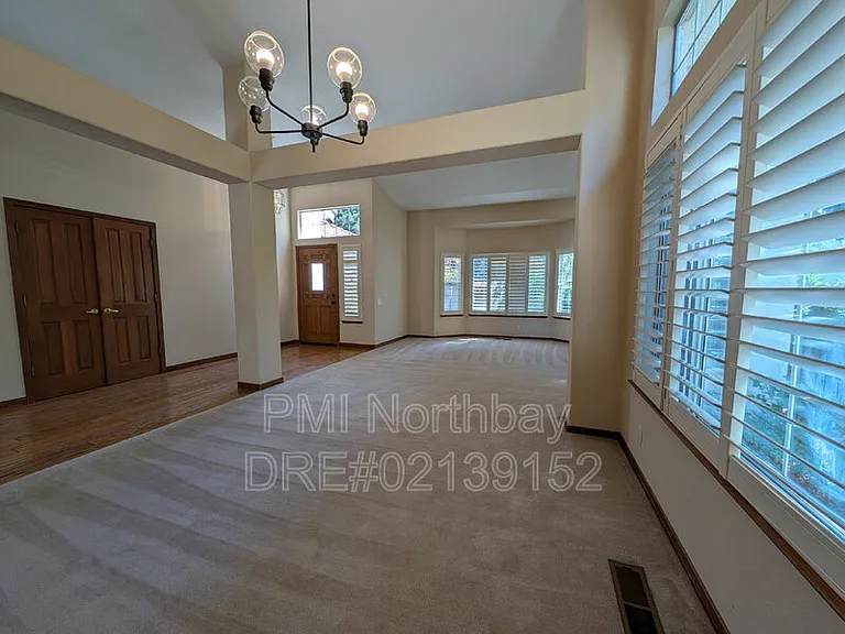 3275 Formby Ln — Photo 4