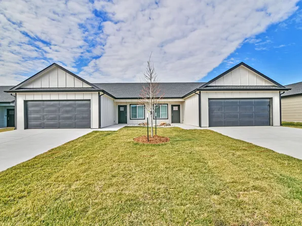 9353 E Wassall Ct, Wichita, KS 67210