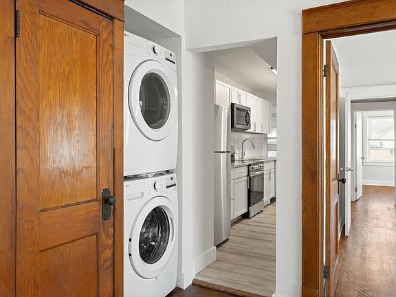 3rd image of 4620 Forest Ave #2N
