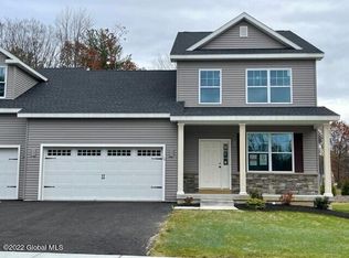 14 Linden Ct, Ballston Lake, NY 12019