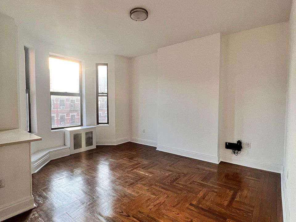 1st image of 17 W 125th St APT 4I