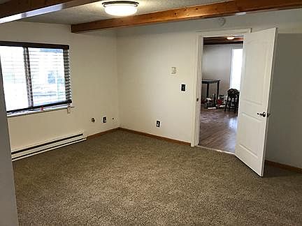 Large master easily accomodates full bedroom set with king