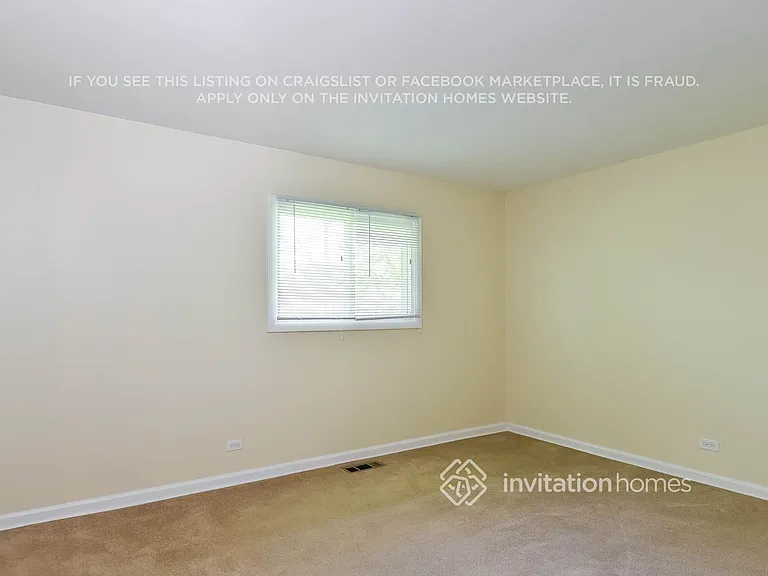 1571 Birch Ave — Photo 13