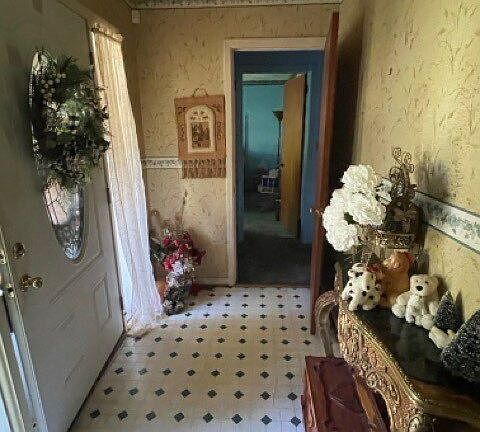 2nd image of 1231 Renee Dr