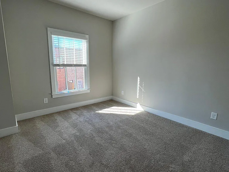 2180 Railyard Ave — Photo 10