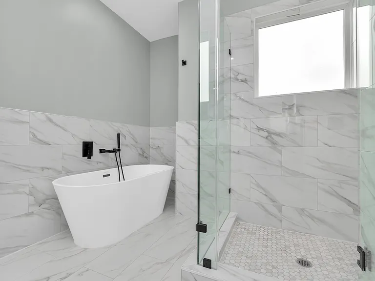 2408 Brailsfort St — Photo 34