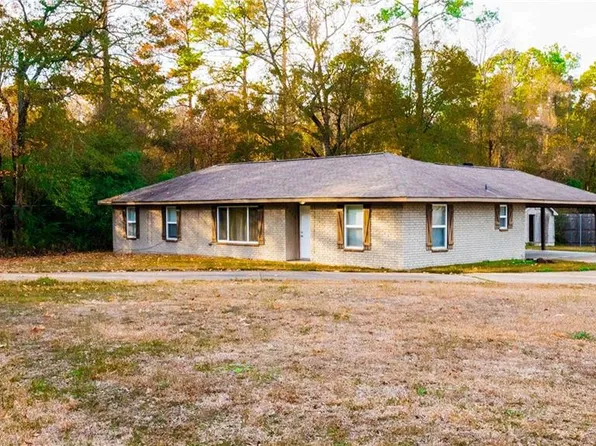 1430 Barthel Dr, Pineville, LA 71360