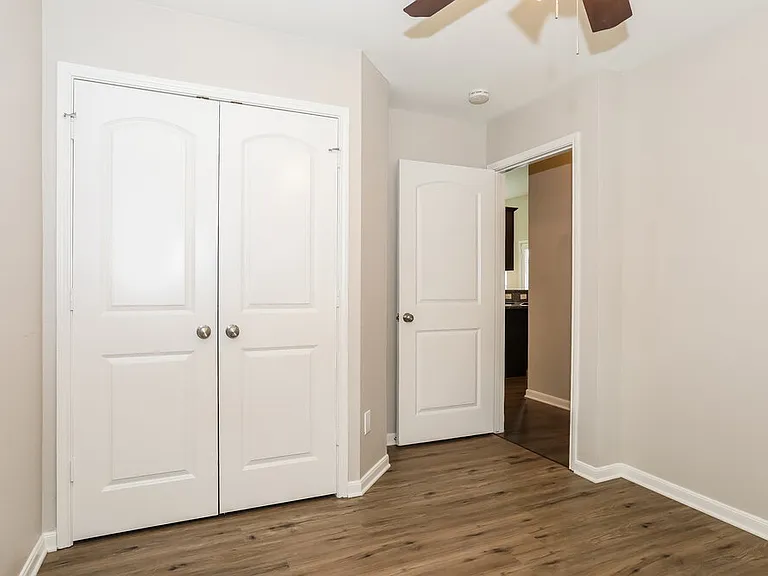 131 Brocks Ln — Photo 13