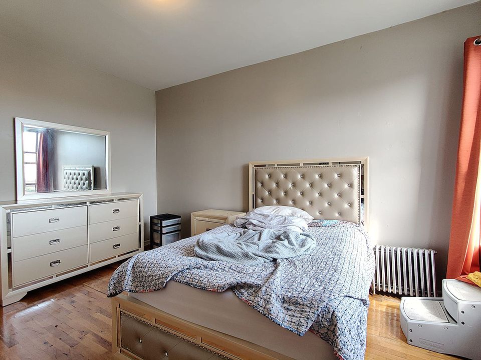 1st image of 2027 Pacific St APT 2D