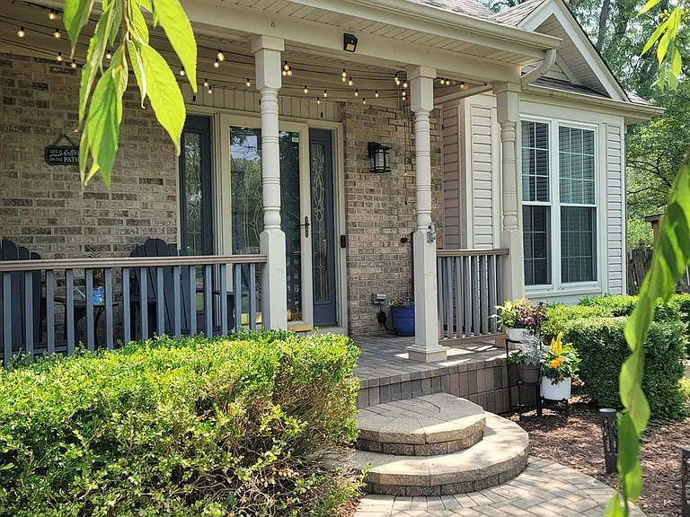 3885 Thornberry Way — Photo 32