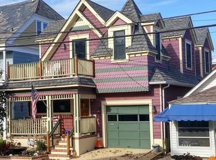 33 Heck Ave, Ocean Grove, NJ 07756