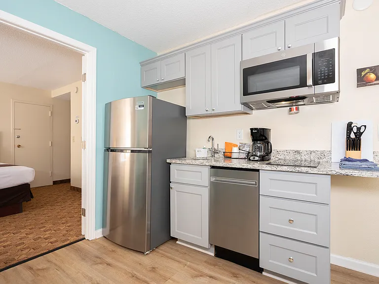 6205 Ramada Dr #B — Photo 3