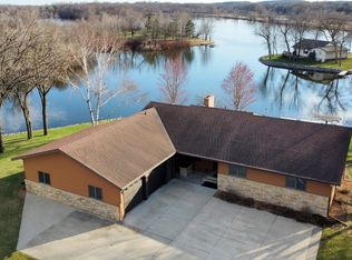 591 Central Ave SE, Richmond, MN 56368