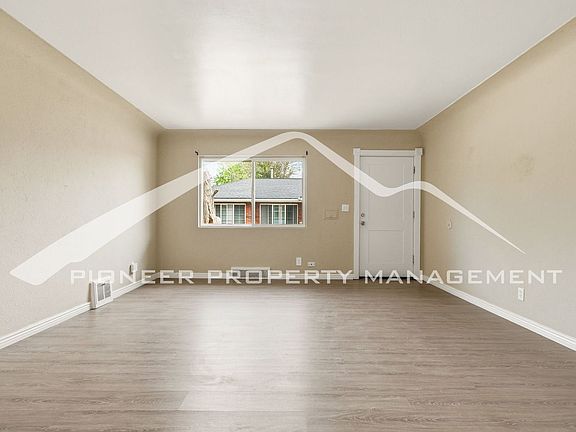 4th image of 1416 Ironton St