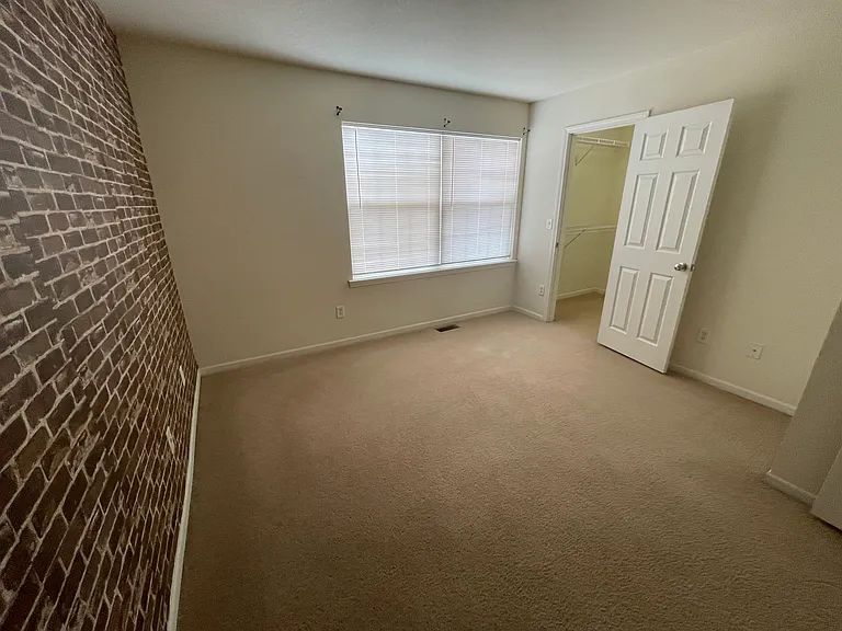 835 Woodside Creek Dr #835 — Photo 10
