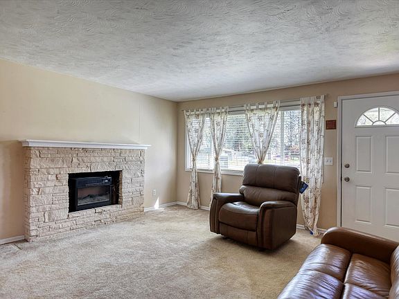 4th image of 6421 N Whitehouse St
