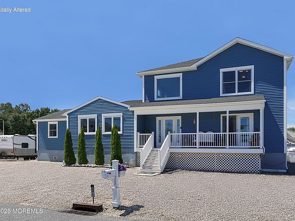 2nd image of 301 Richard Road