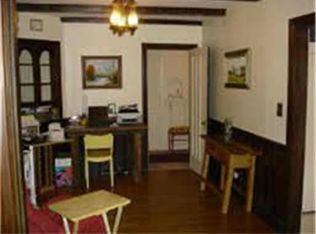 909 Roberts Cut Off Rd, River Oaks, TX 76114