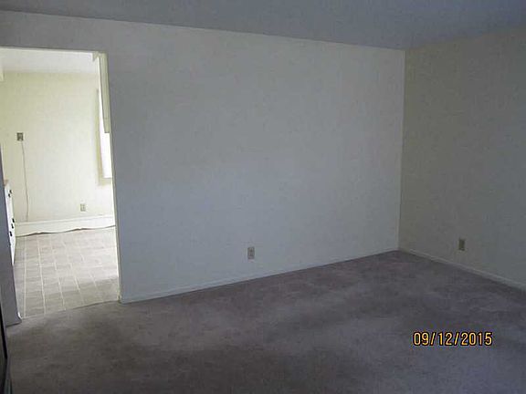 5th image of 2309 Aldrin Dr