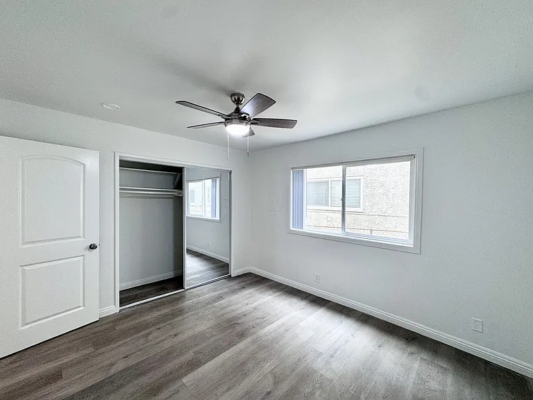 7622 Pickering Ave #A — Photo 13