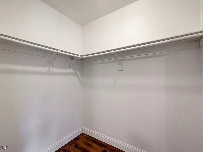 229 N Buteo Woods Ln — Photo 40