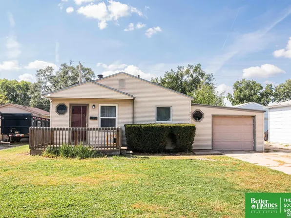 4472 S 61st Ave, Omaha, NE 68117