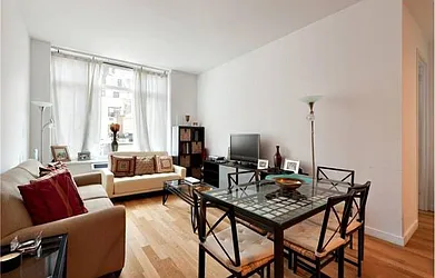 Rented by Nest Seekers International