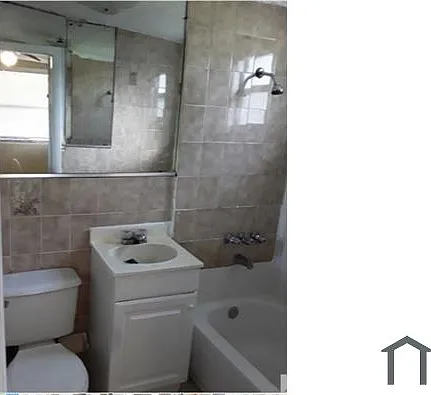 1522 NW 11th Ct — Photo 3