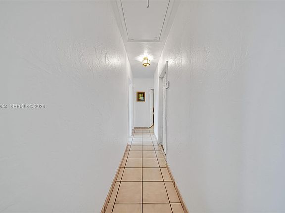 5th image of 7250 SW 34th Street Rd