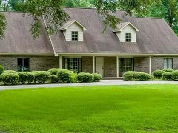 198 Pineridge Dr, Leesburg, GA 31763