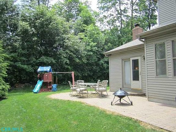 4th image of 3865 Wedgewood Place Dr
