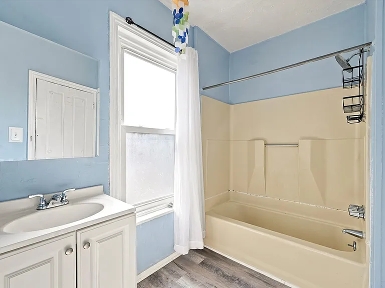 204 Ripka St #2 — Photo 9