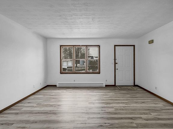 5th image of 614 Buckeye Ln