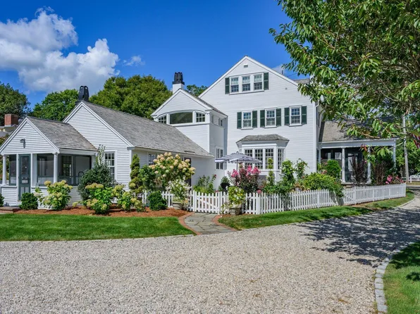 71 Main Street, Falmouth, MA 02540