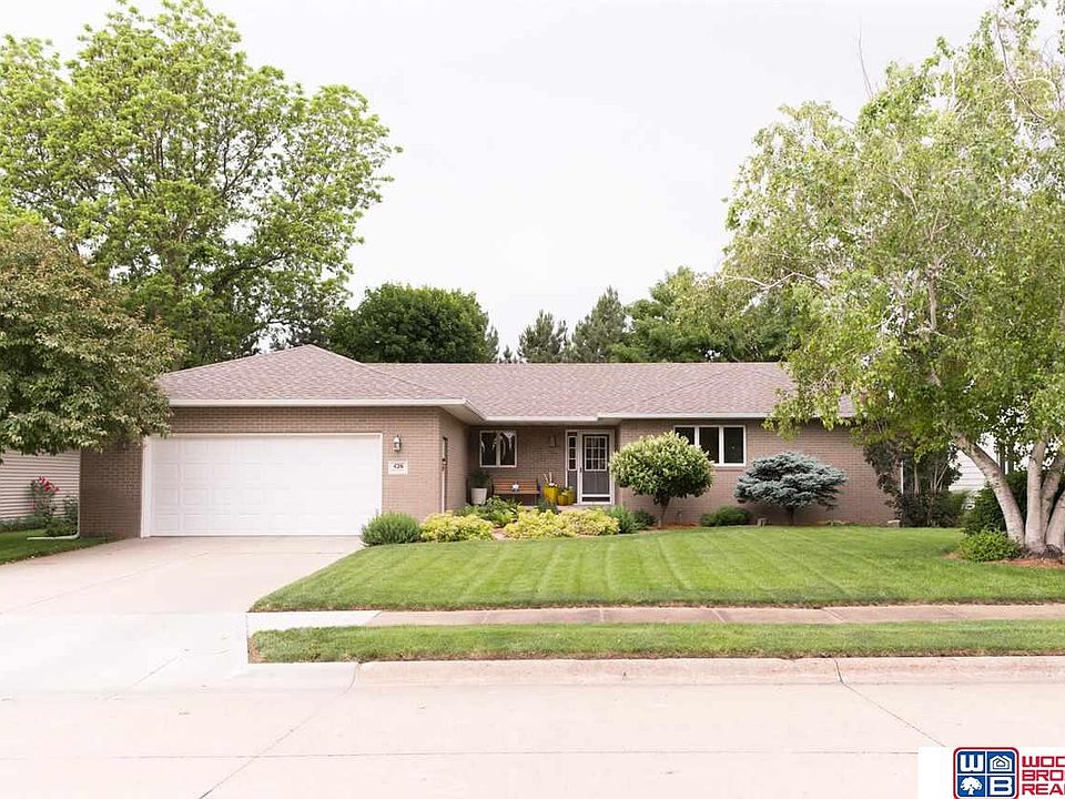 1st image of 426 Florida Ct