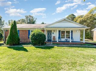 138 Flintfield Dr, Winston Salem, NC 27103